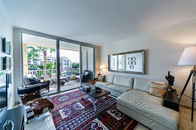 Building Photo - 707 Crandon Blvd