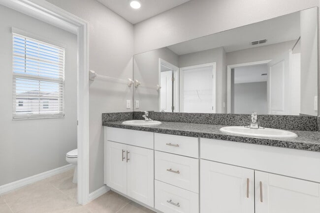 Building Photo - LIKE NEW Home For Rent in Touchstone!