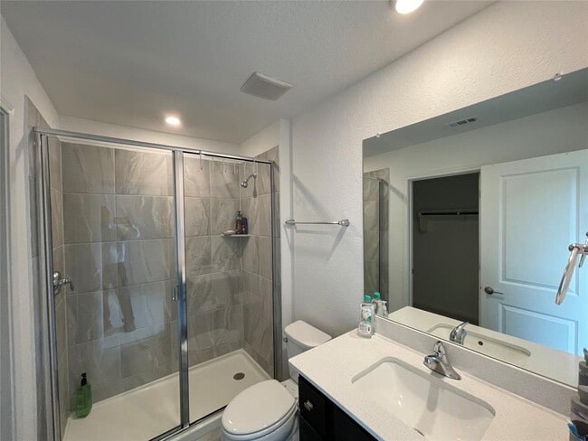 Building Photo - 1228 Brasano Pl