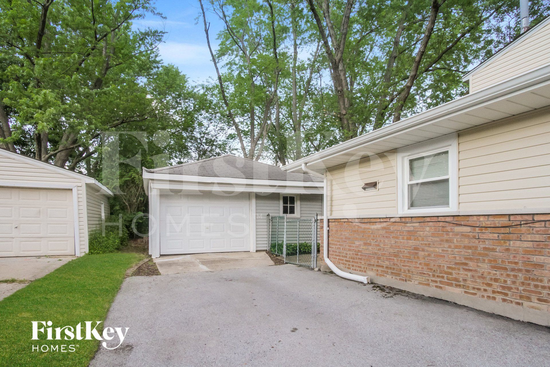 Building Photo - 164 Blackhawk Dr