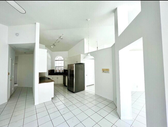 Building Photo - 17334 Antigua Point Way