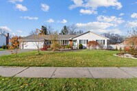 Building Photo - 127 Two Rod Hwy