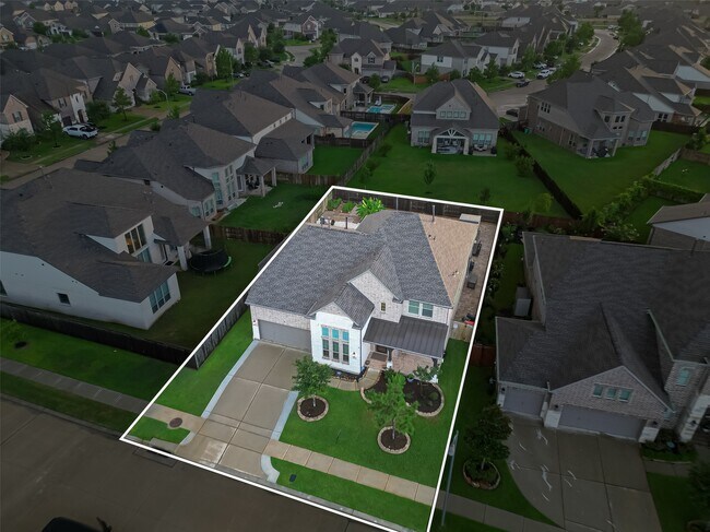 Building Photo - 9011 Bright Harbor Dr