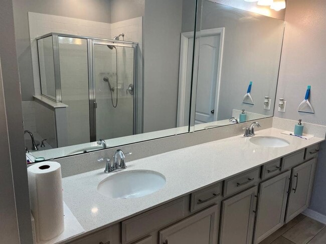 Building Photo - 393 Evertree Loop