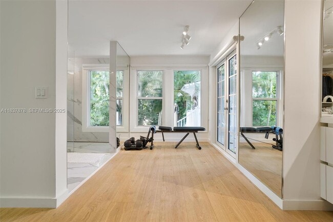 Building Photo - 4286 Douglas Rd