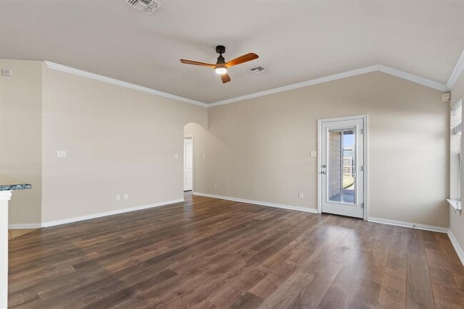 Building Photo - 437 Oyster Creek