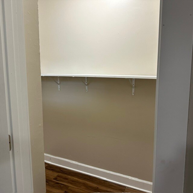 Building Photo - 4058 W Dickens Ave