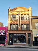 Building Photo - 5208 N Clark St