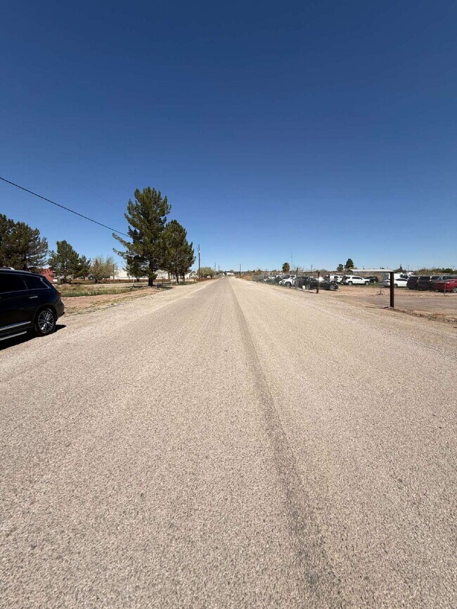 Building Photo - Price Reduced! Cozy ranch style two-bedroom one bath home in the heart of Tornillo Texas.  Lease ...
