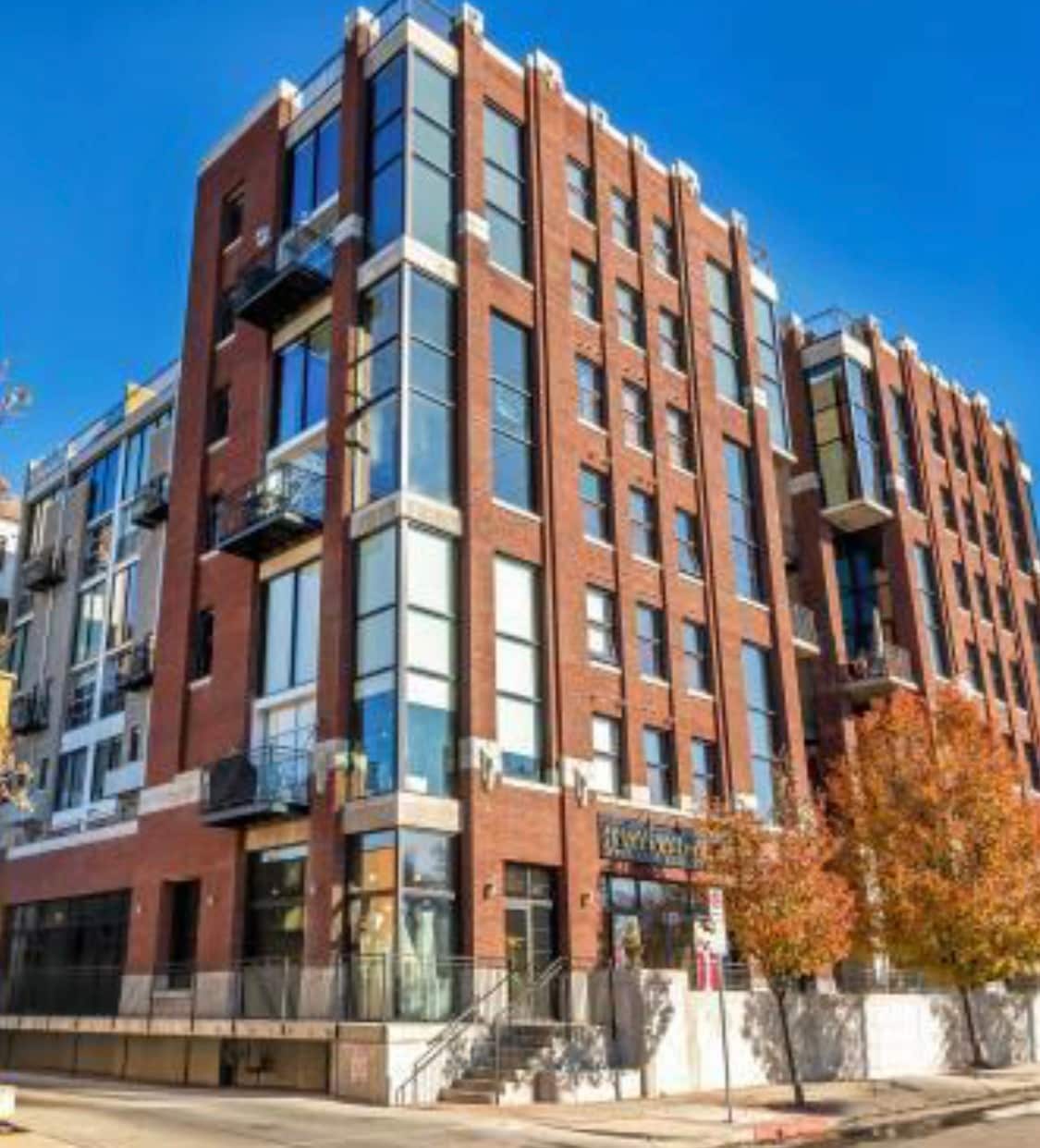 Building Photo - 360 W 300 S