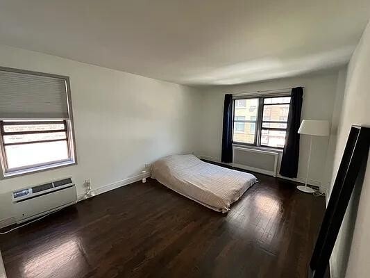 Building Photo - 140 Seventh Avenue