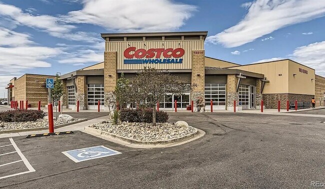 Building Photo - 7740 S Cherokee Trail