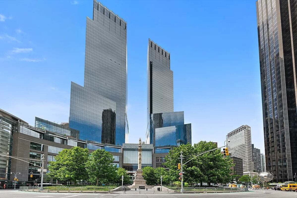 Building Photo - 247 W 63rd St