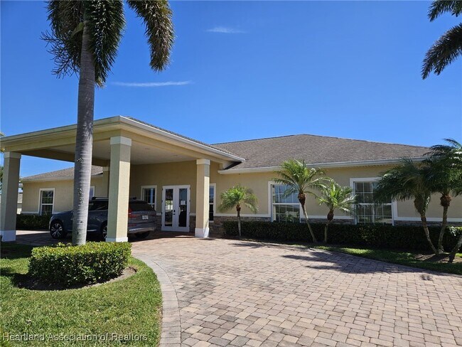 Building Photo - 1280 Stone Ridge Cir
