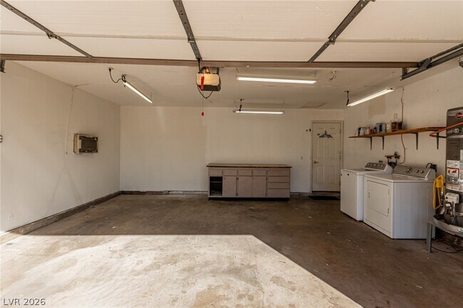 Building Photo - 6358 Meadowlark Ln