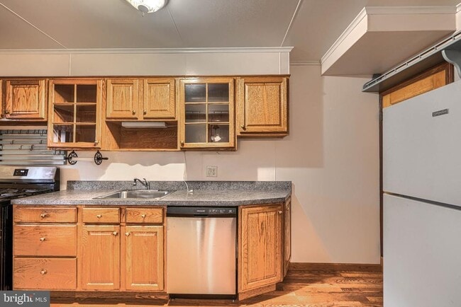 Building Photo - 8446 Loch Raven Blvd