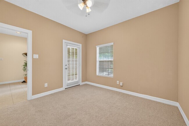 Building Photo - 7926 Stoneyway Dr