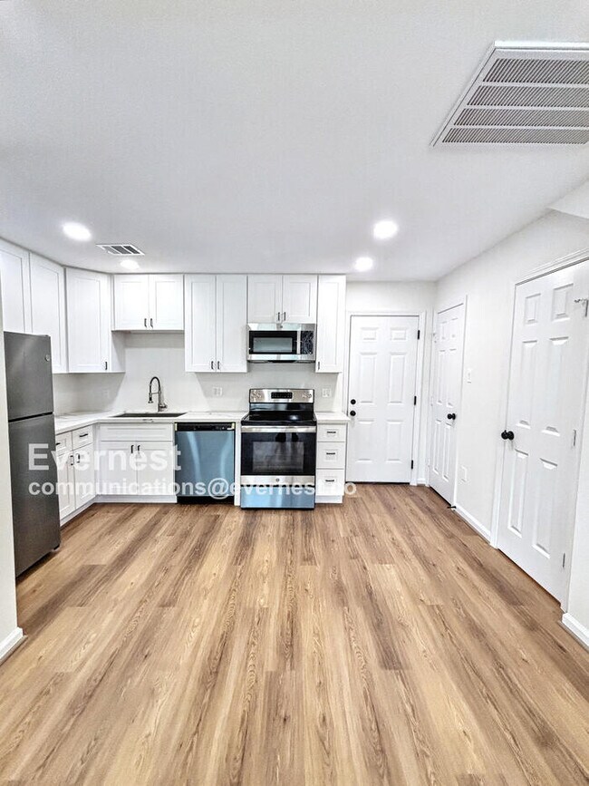 Building Photo - 9913 Porto Rico Rd