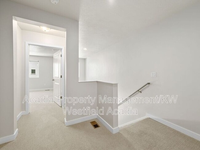 Building Photo - 15083 S Reins Wy