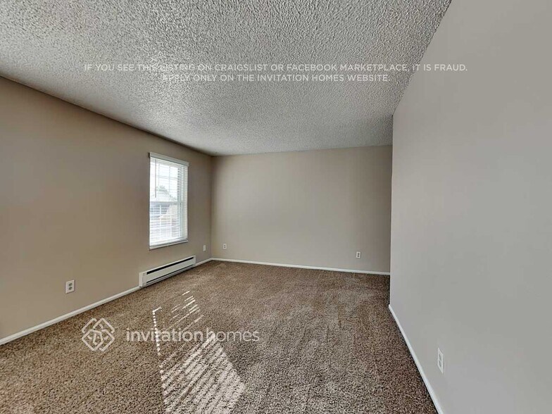 Building Photo - 4946 E 109th Ct