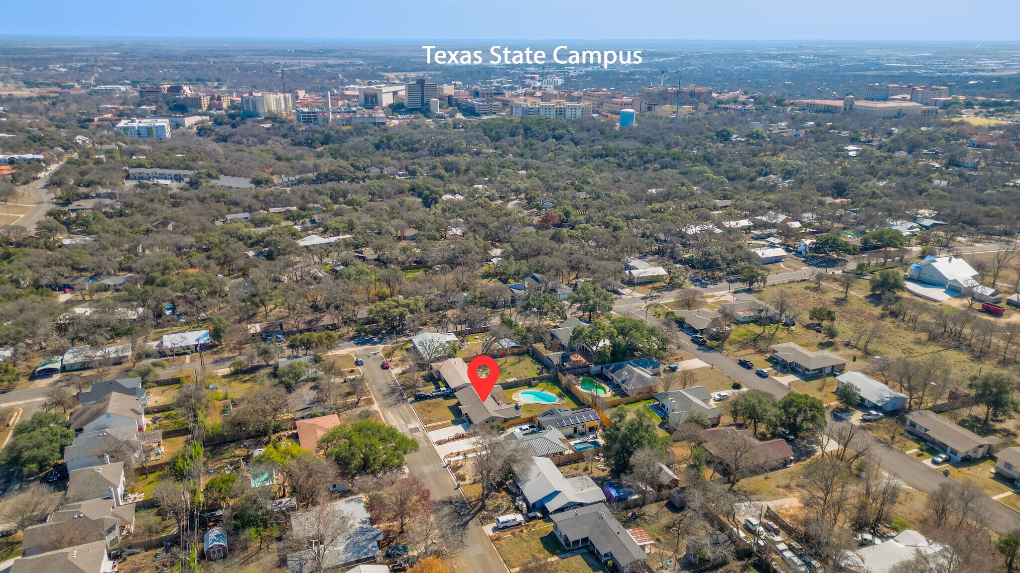Building Photo - 1409 Highland Dr