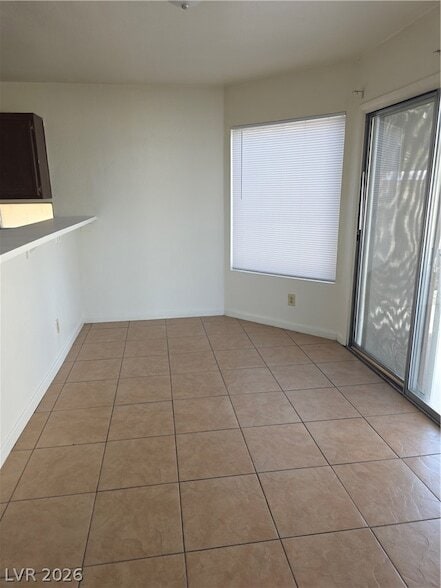 Building Photo - 5784 Akron Ct