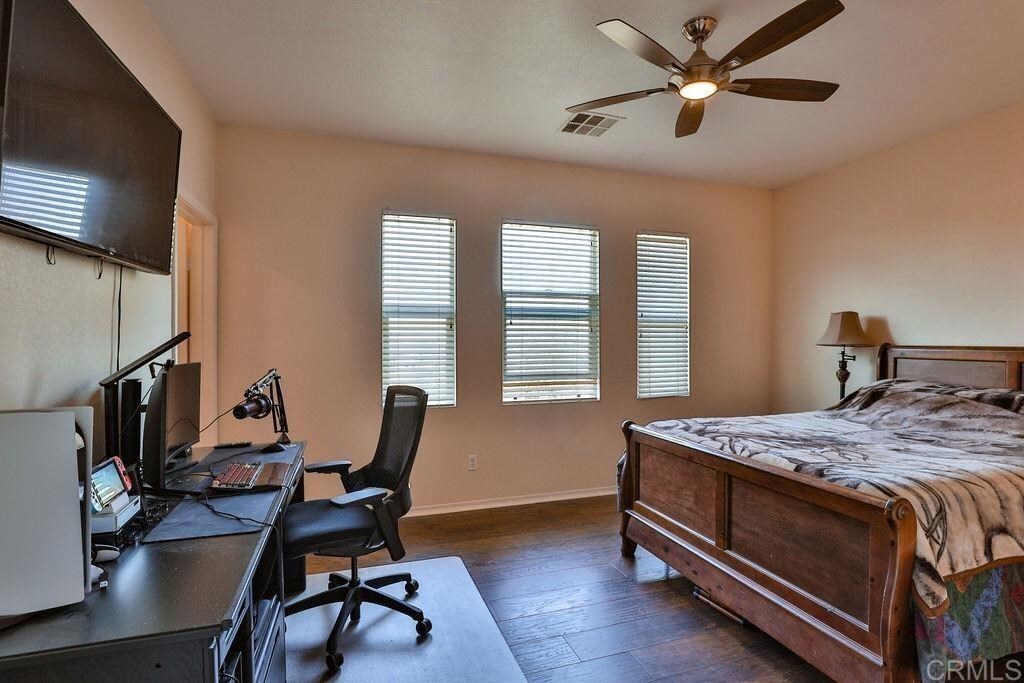 Building Photo - 425 S Meadowbrook Dr