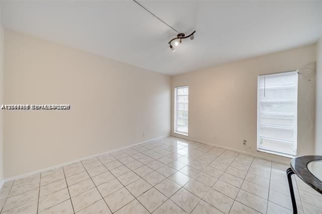Building Photo - 4848 NW 24th Ct