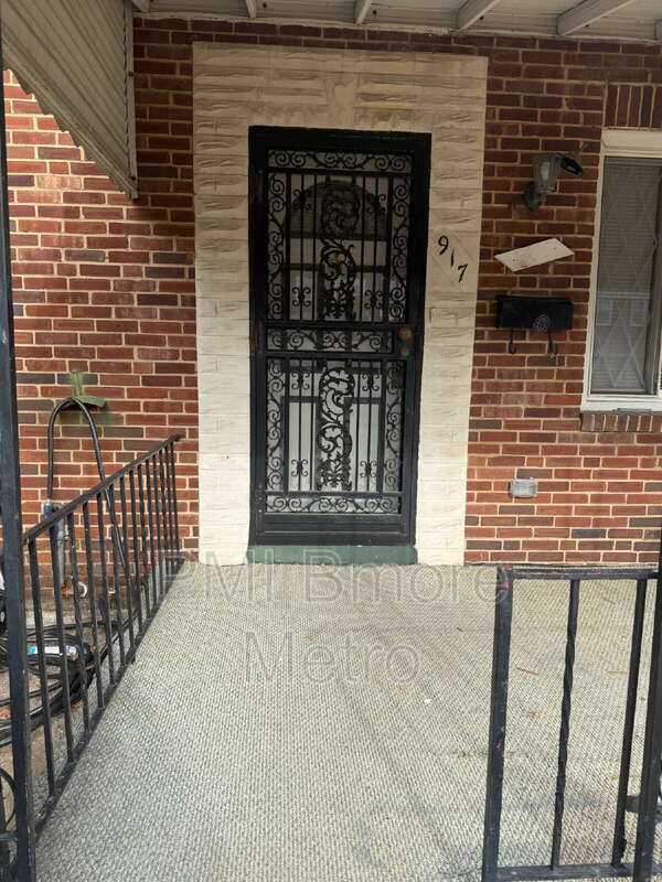 Building Photo - 917 Kevin Rd