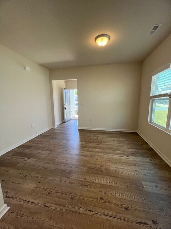 Building Photo - 91 Forest Meadow Ct