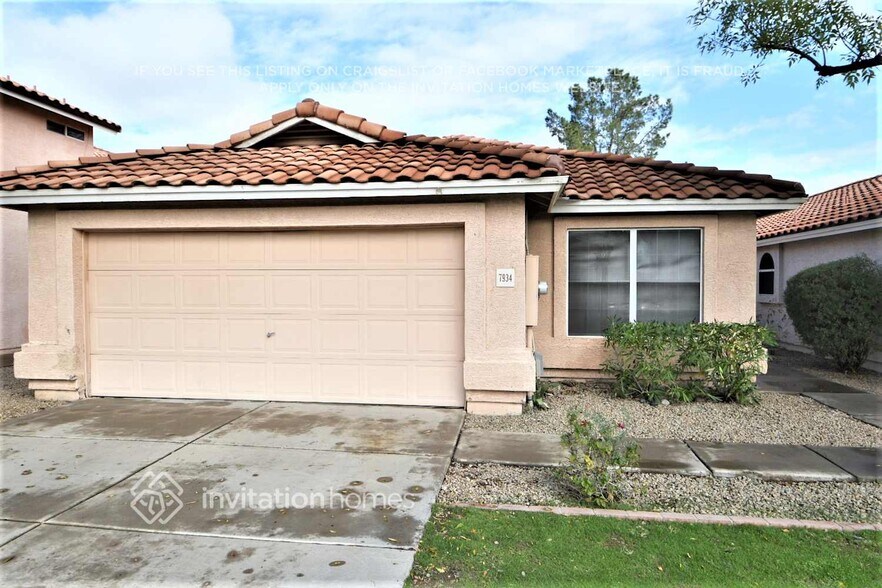 Primary Photo - 7934 W Laurel Ln