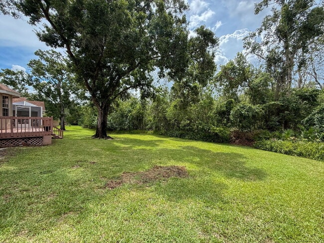 Building Photo - 1055 Riverside Ridge Rd