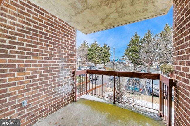 Building Photo - 7802 Guildberry Ct