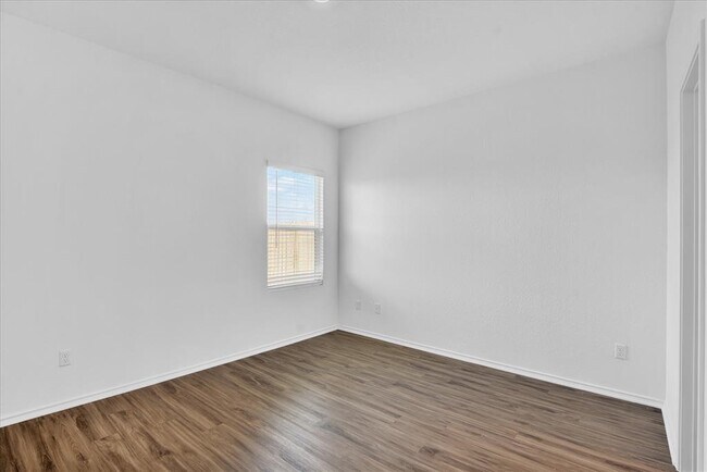 Building Photo - 1138 Cattail Ln