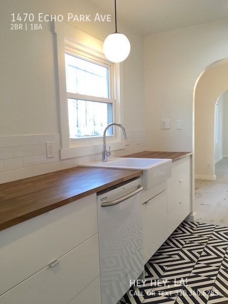 Building Photo - 1470 Echo Park Ave