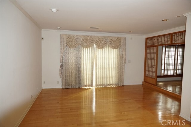 Building Photo - 1200 Oakwood Dr