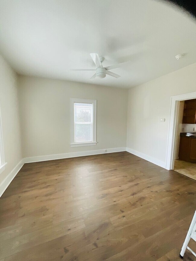 Building Photo - charming 2-bedroom home tucked within the heart of Colorado Springs, CO, and filled with an abund...