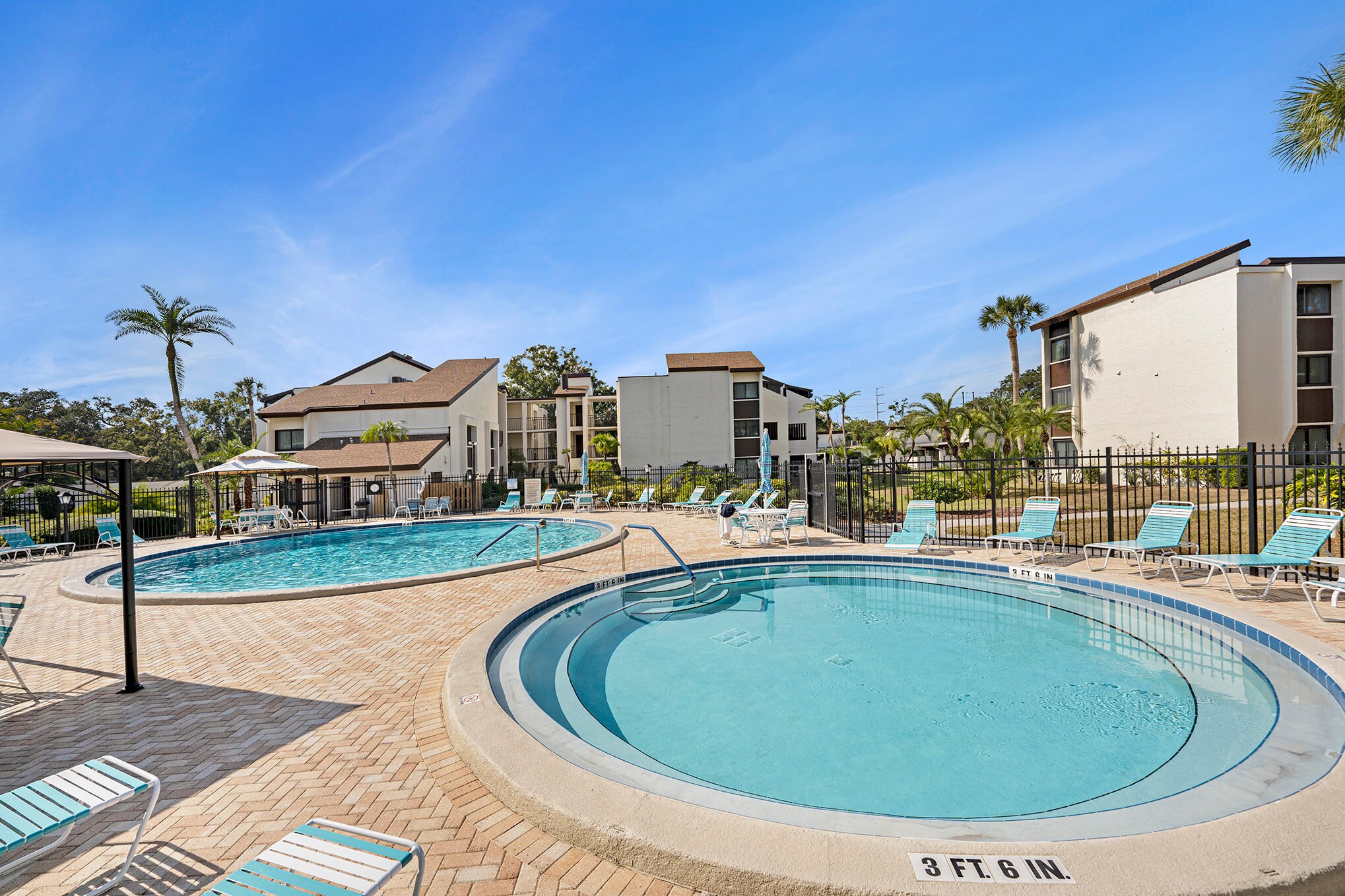 Building Photo - 2211 Belleair Rd