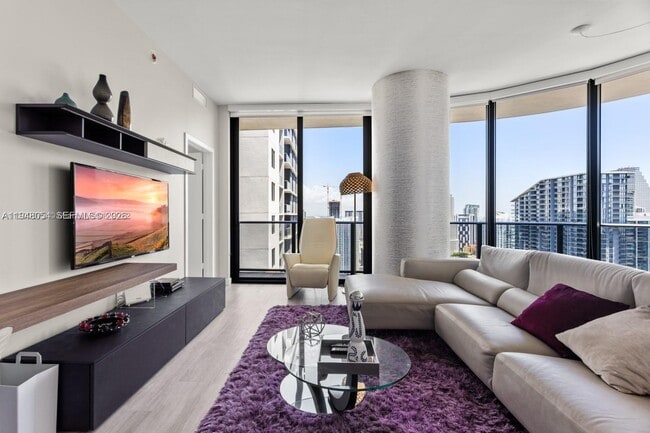 Building Photo - 55 SW 9th St