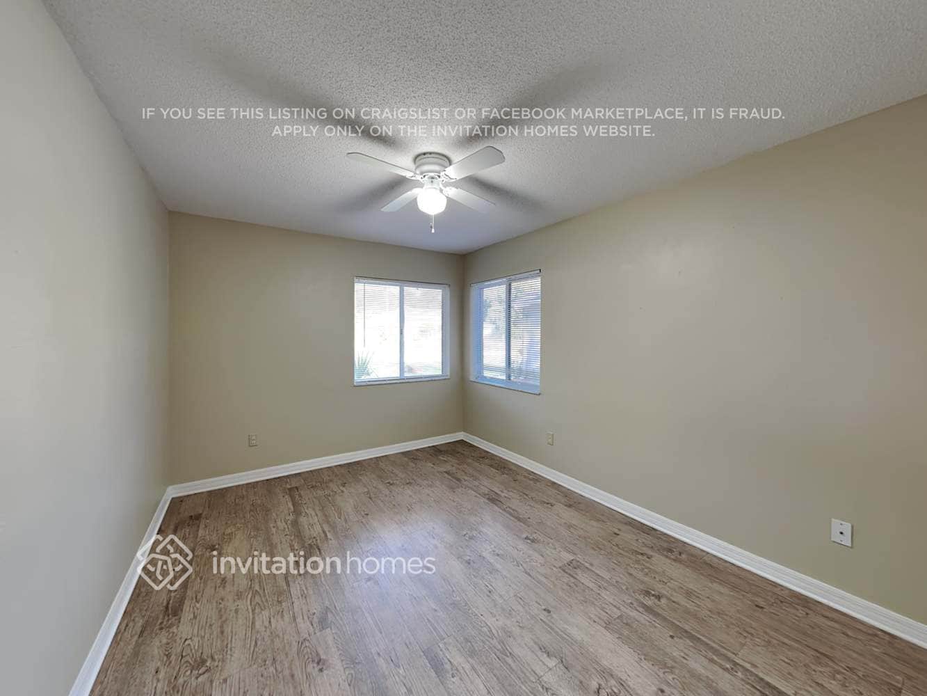 Building Photo - 6169 Half Moon Dr