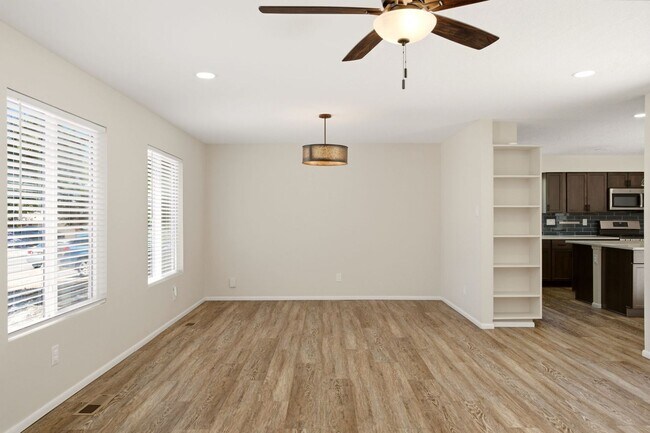Building Photo - Exceptional Property in the NE Heights