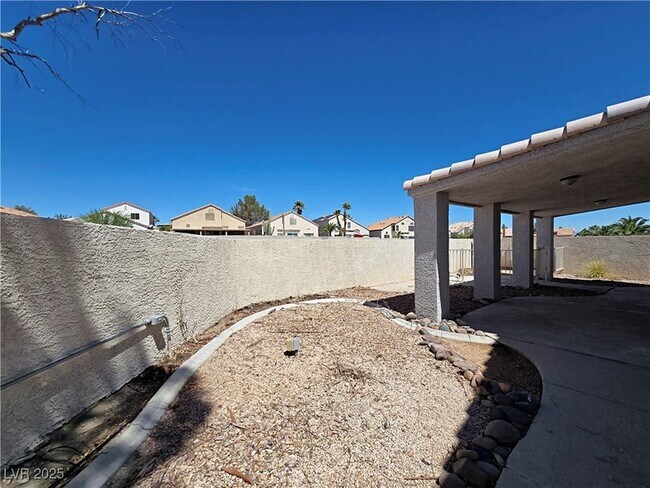 Building Photo - 53 Desert Dawn Ln