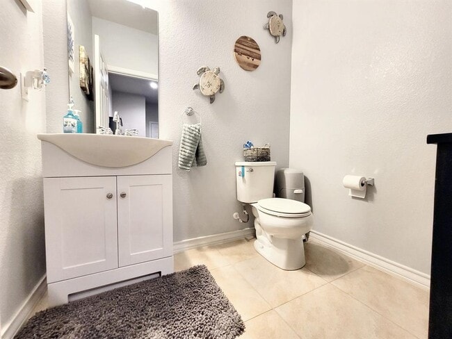 Building Photo - 3720 Soft Shore Ln