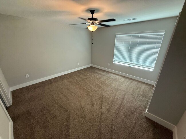 Building Photo - 247 Madison Heights