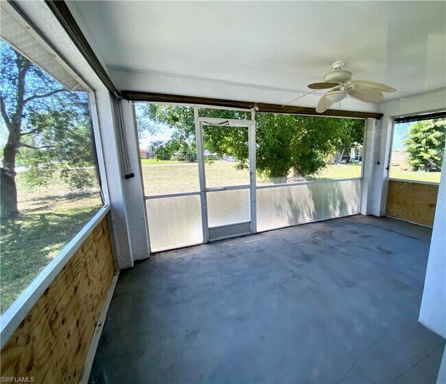 Building Photo - 1922 NE 14th Terrace