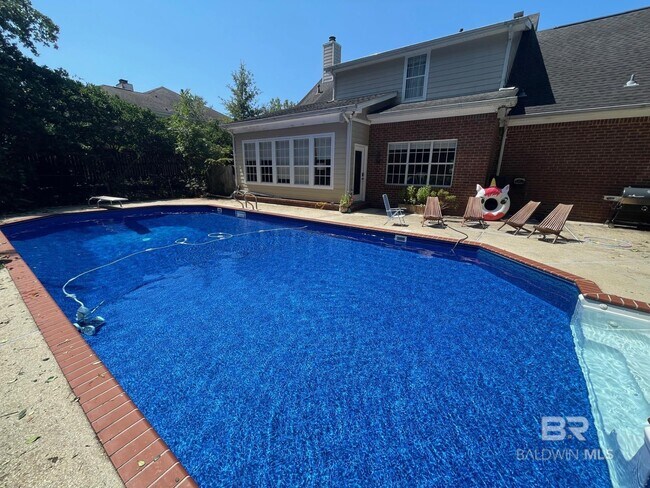 Building Photo - 31072 Oakleigh Dr