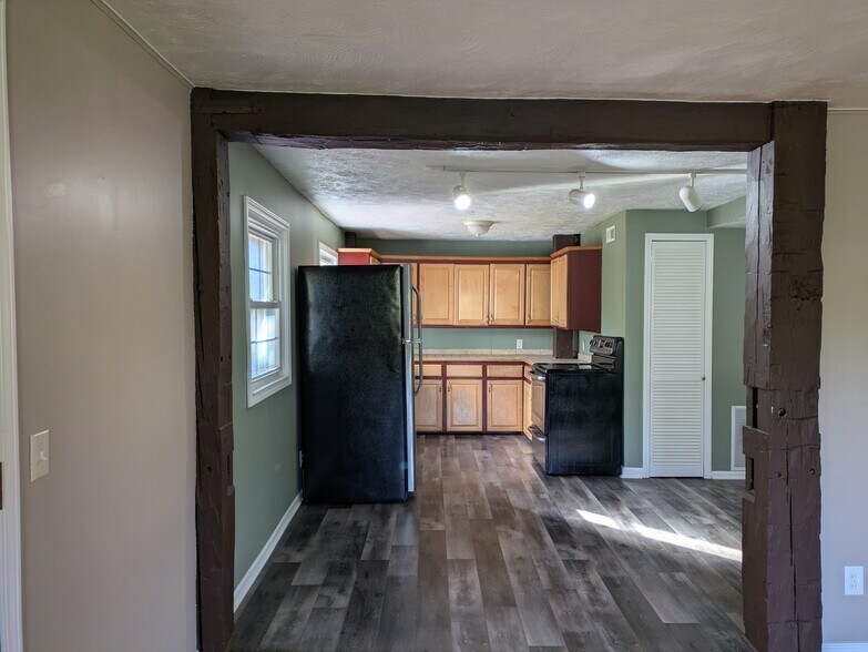 Building Photo - 11220 Vista Dr