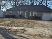 Building Photo - Wont last long