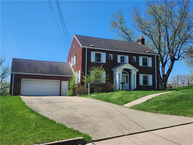 Building Photo - 43 N Watson Ave