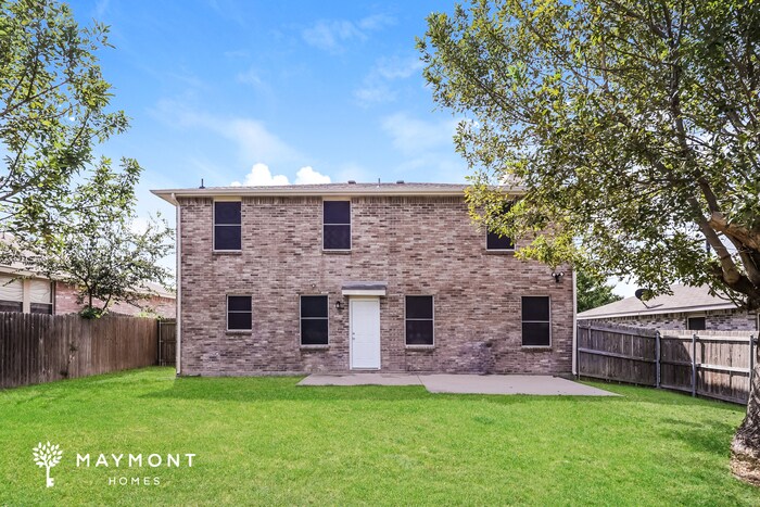 Building Photo - 520 Magdalen Ave
